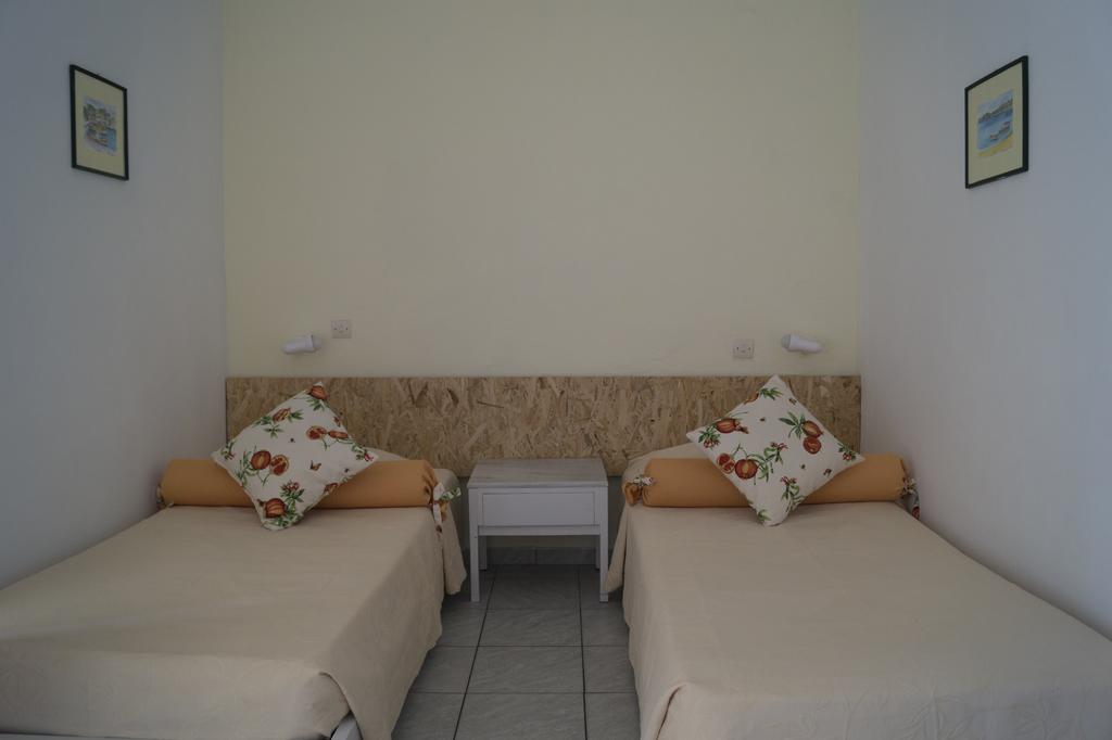 Hotel Lalaria Скиатос Экстерьер фото