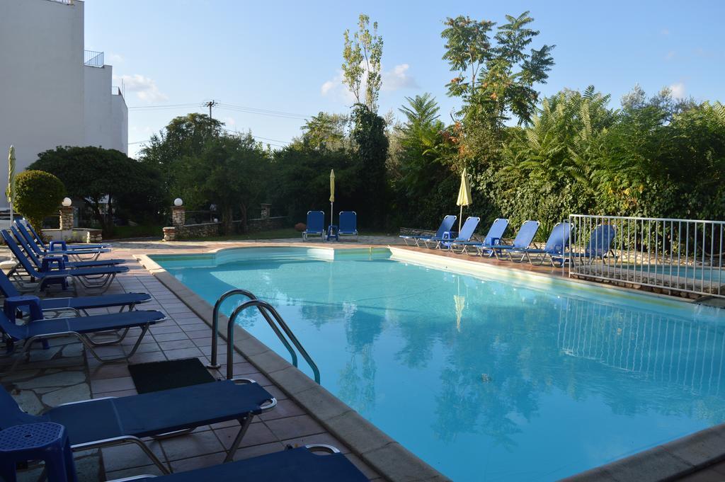 Hotel Lalaria Скиатос Экстерьер фото