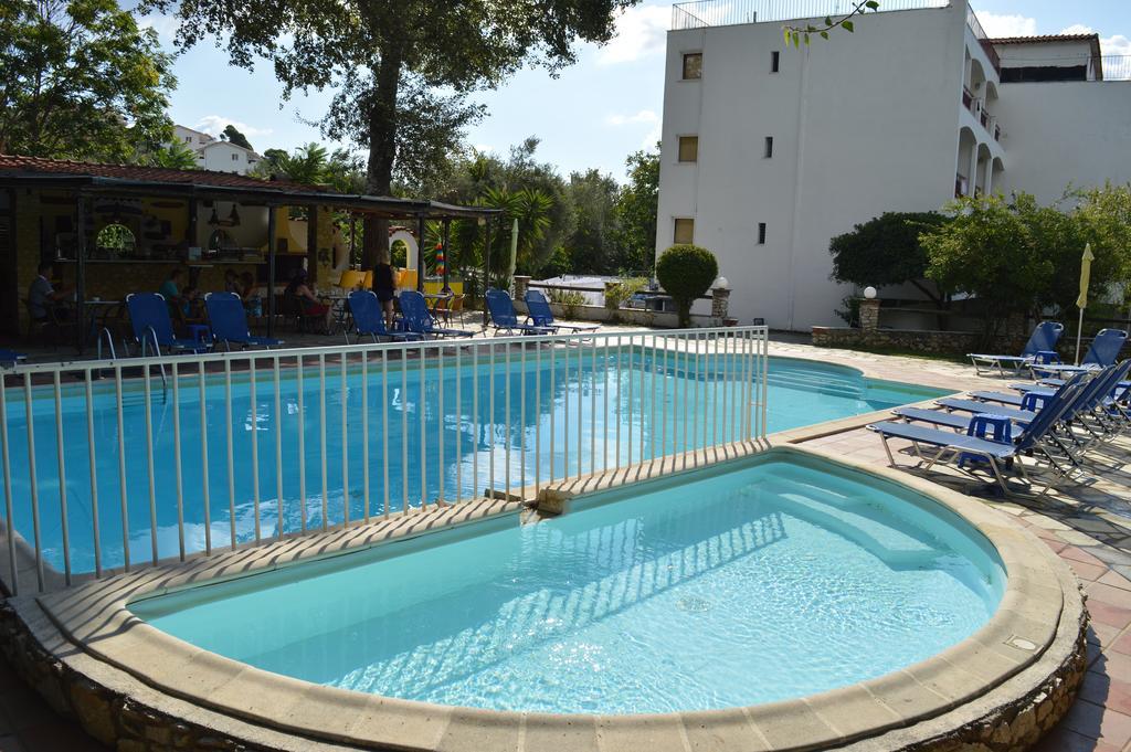 Hotel Lalaria Скиатос Экстерьер фото