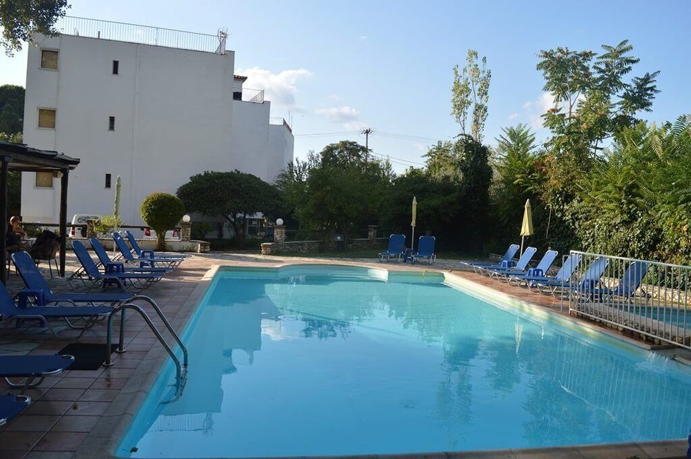 Hotel Lalaria Скиатос Экстерьер фото